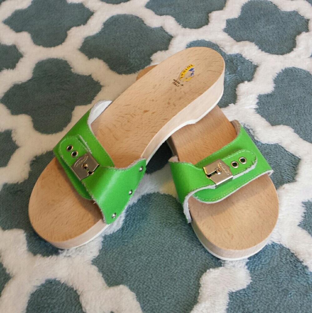 Wooden Slip-on Clogs